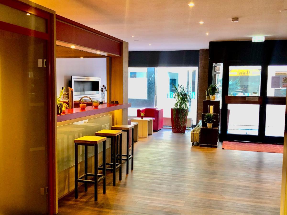 Montana Hotel Köln-Bonn Airport Troisdorf Esterno foto