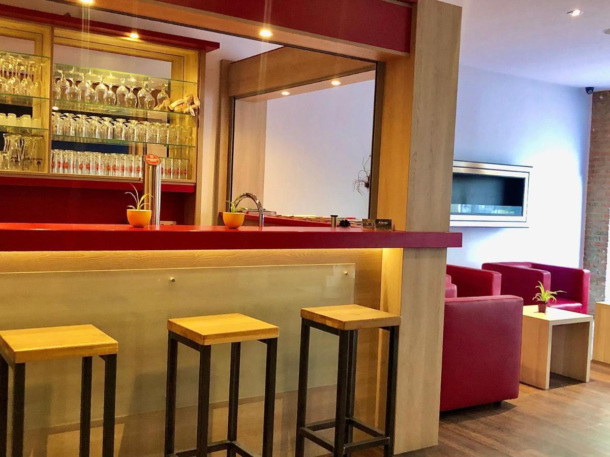 Montana Hotel Köln-Bonn Airport Troisdorf Esterno foto