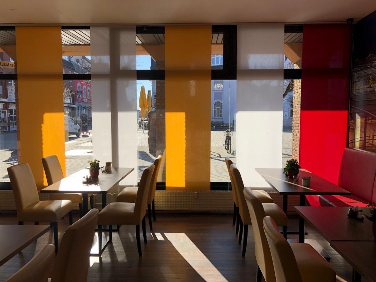 Montana Hotel Köln-Bonn Airport Troisdorf Esterno foto