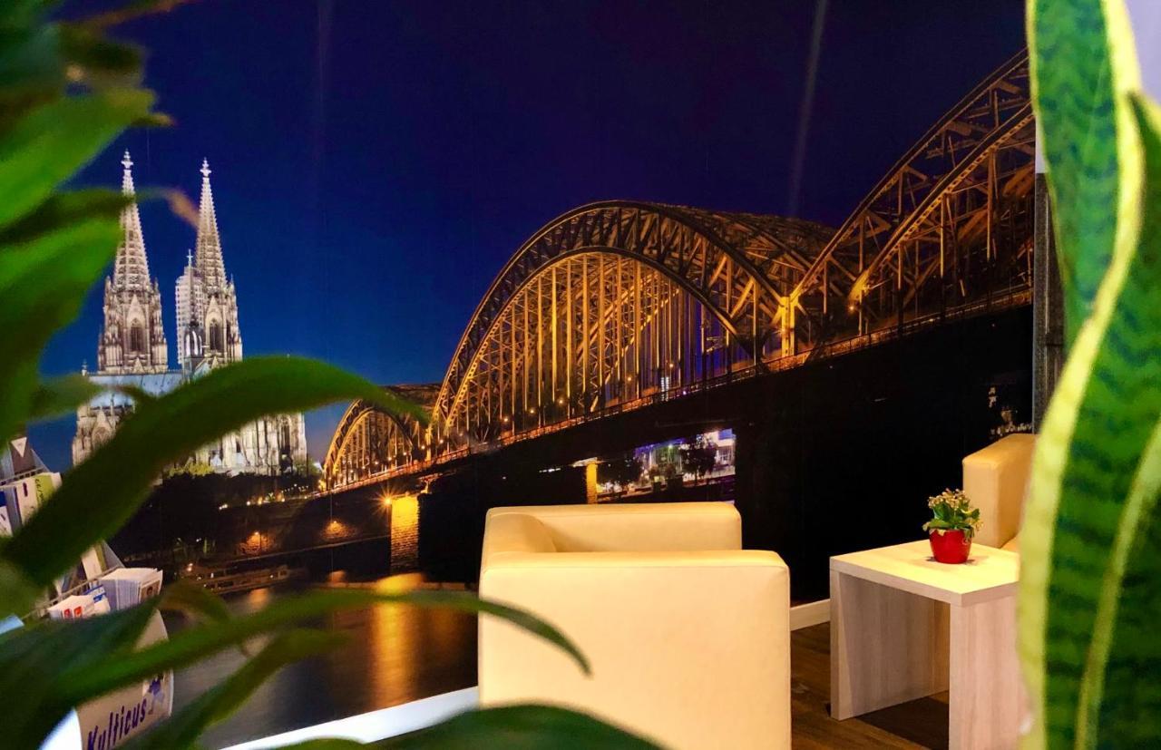 Montana Hotel Köln-Bonn Airport Troisdorf Esterno foto